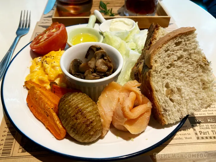 1975 Antique’s Cafe Tea Room｜推薦餐點：煙燻鮭魚早餐