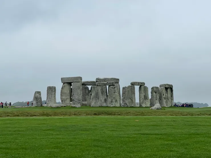 遠遠的就看到課本上才會出現的畫面