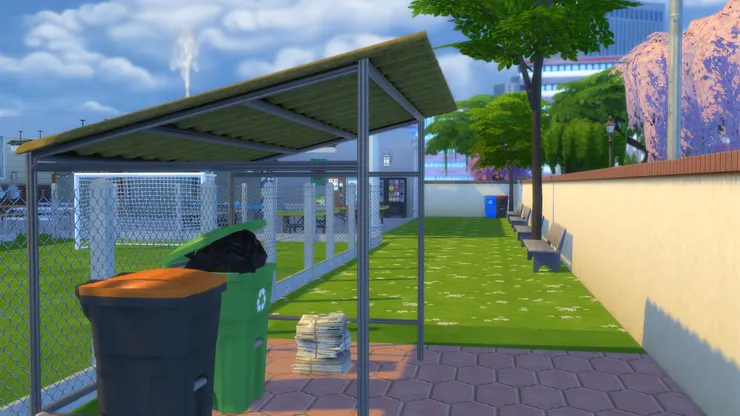 垃圾不能淋雨，所以安裝了雨棚。