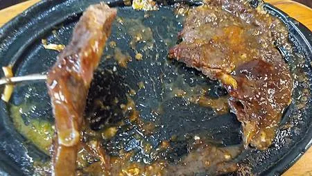 [基隆美食]七堵區小廚屋牛排，四點七顆星GOOGLE評論、百