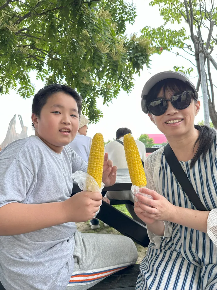 這玉米也好甜呀~