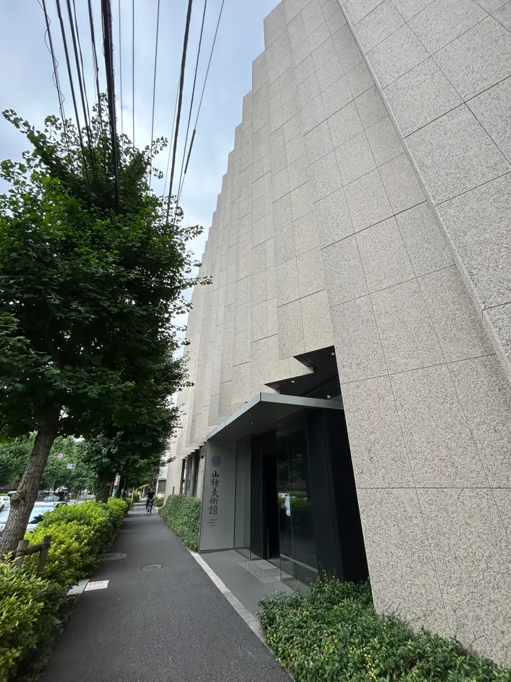 洗鍊現代建築風格