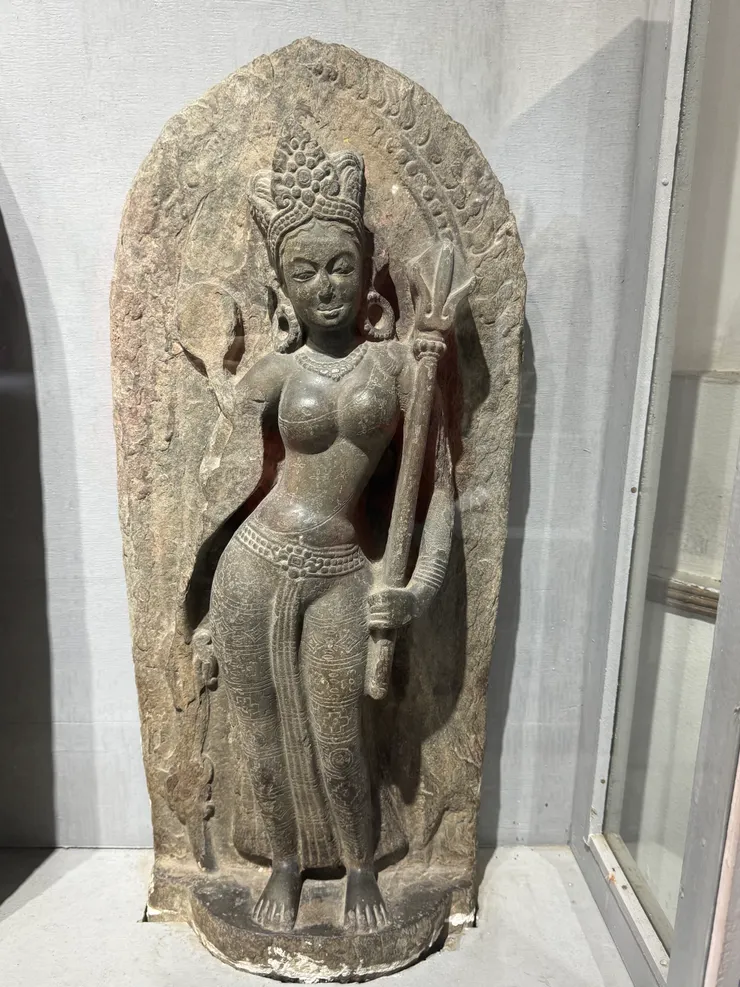 典型的三屈體姿