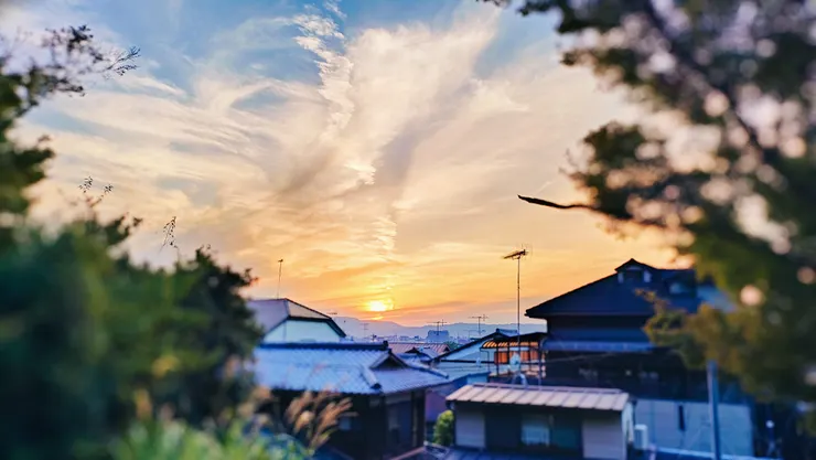 一邊吃可麗餅，一邊看夕陽