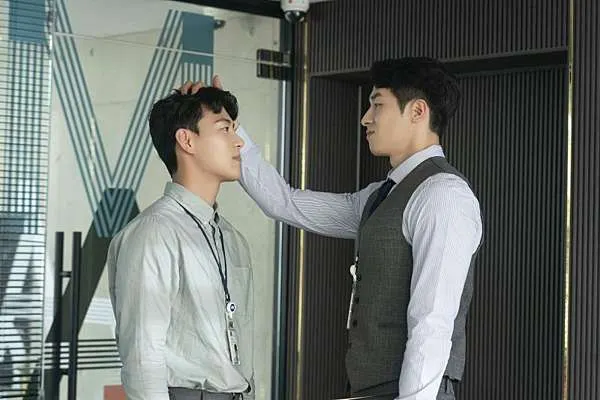 （《新進社員：電影版》電影劇照）