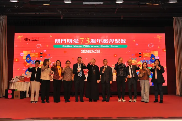 一眾主辦單位人士合照留念