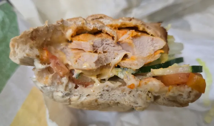 肉真的很厚實，白白嫩嫩的～