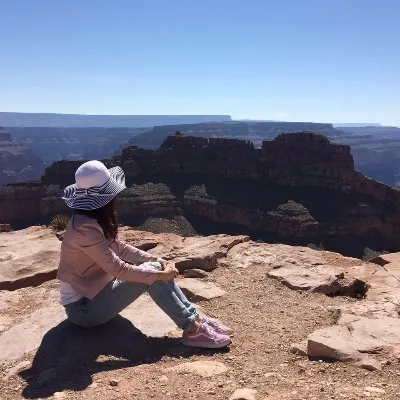 祈臻 Natsuki なつき的沙龍