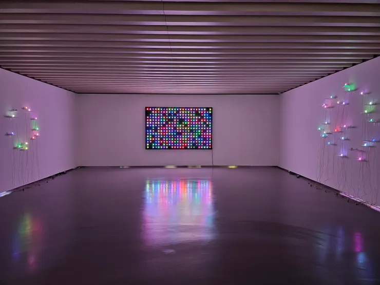 〈飛天－NO.12〉，2021；〈360個生命〉，2025；〈飛天－NO.9〉，2022