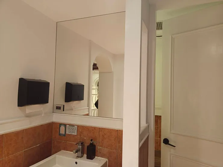 哈哈 我不是變態~