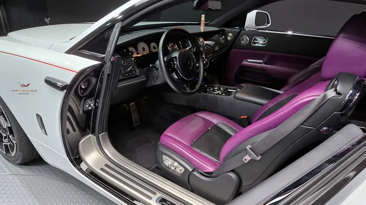 勞斯萊斯 Wraith Black Badge外匯車內裝