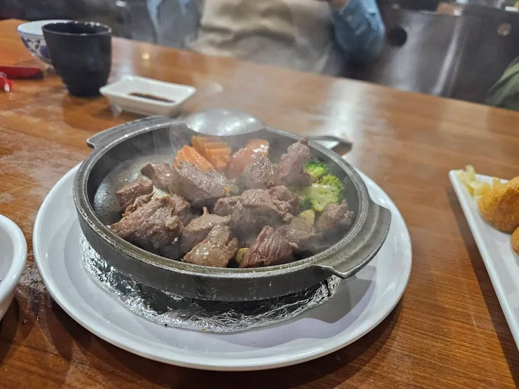 灸燒菲力牛肉-嫩嫩的好吃