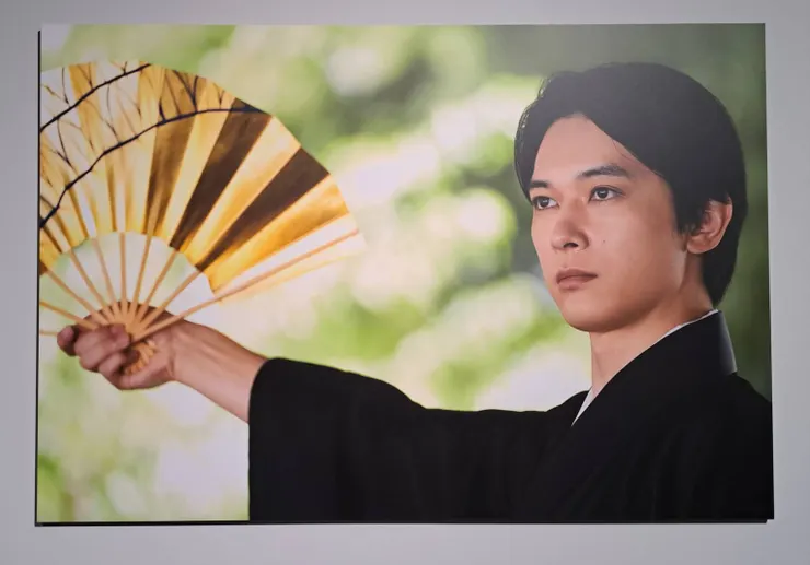 此為免費展的劇照，特別企劃展中可看到苦練此幕、完全不同角度的吉澤亮