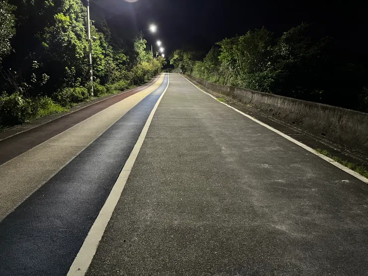 單調的景色有助於思考