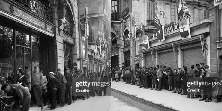 1945年在嬌蘭門口排隊購買香水的人們與士兵們 (圖片 : gettyimage截圖)