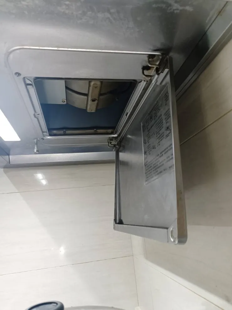 清潔後的磁吸式平面濾油網架