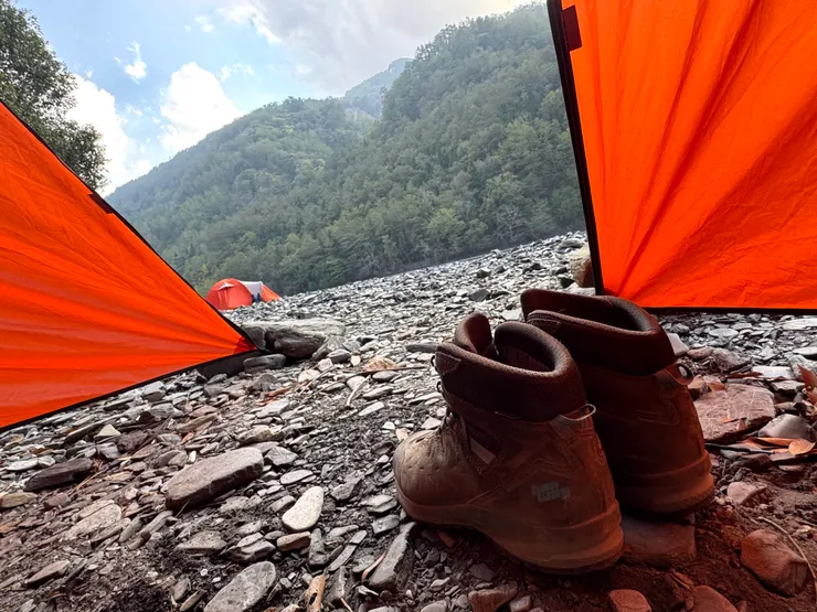 感謝與我的雙腳無比速配的登山鞋。