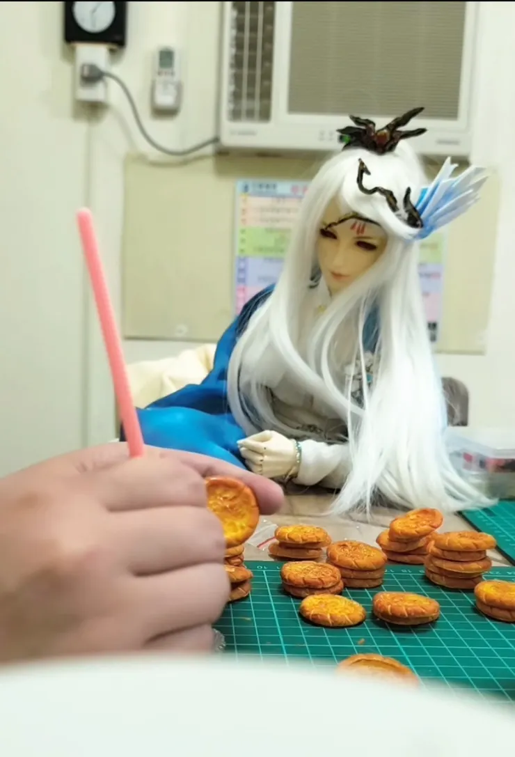 陪伴製作迷你燒餅磁鐵