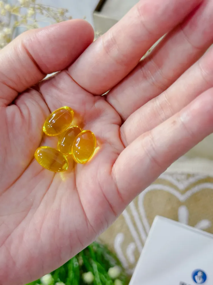 每顆大約1.5公分，不大很好吞