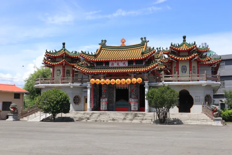 漯底濟山宮本殿