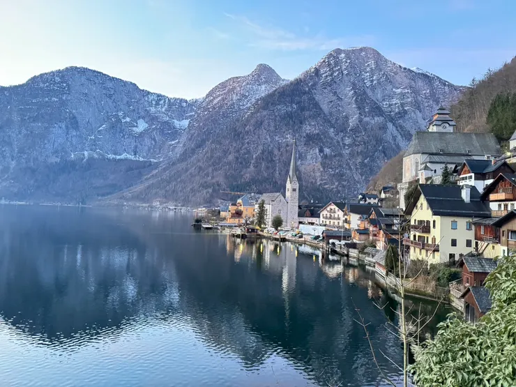 聽說清晨時光線最美的哈修塔特必拍風景