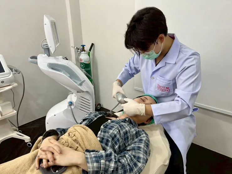 泰國曼谷醫美體驗|曼谷音波拉提推薦?泰國醫美諮詢流程與中文服務心得Best Friend Clinic