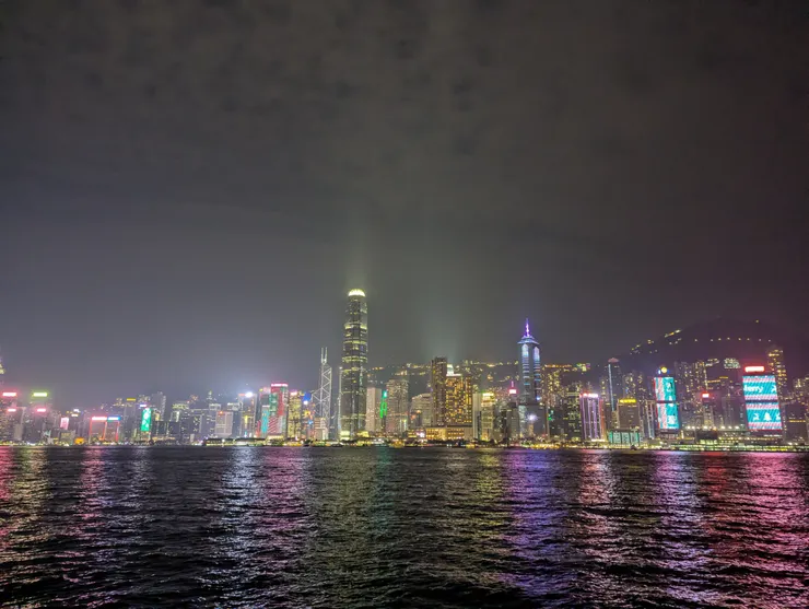 靜謐的維多利亞港