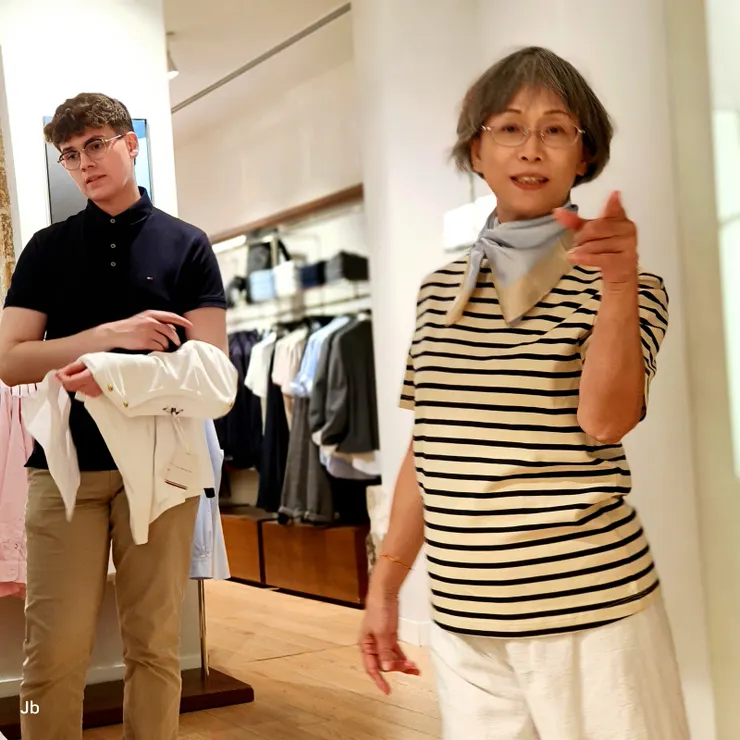 【ＬＶ過門不入雅緻小店談笑觀覽！Tommy Hilfiger服裝店。】