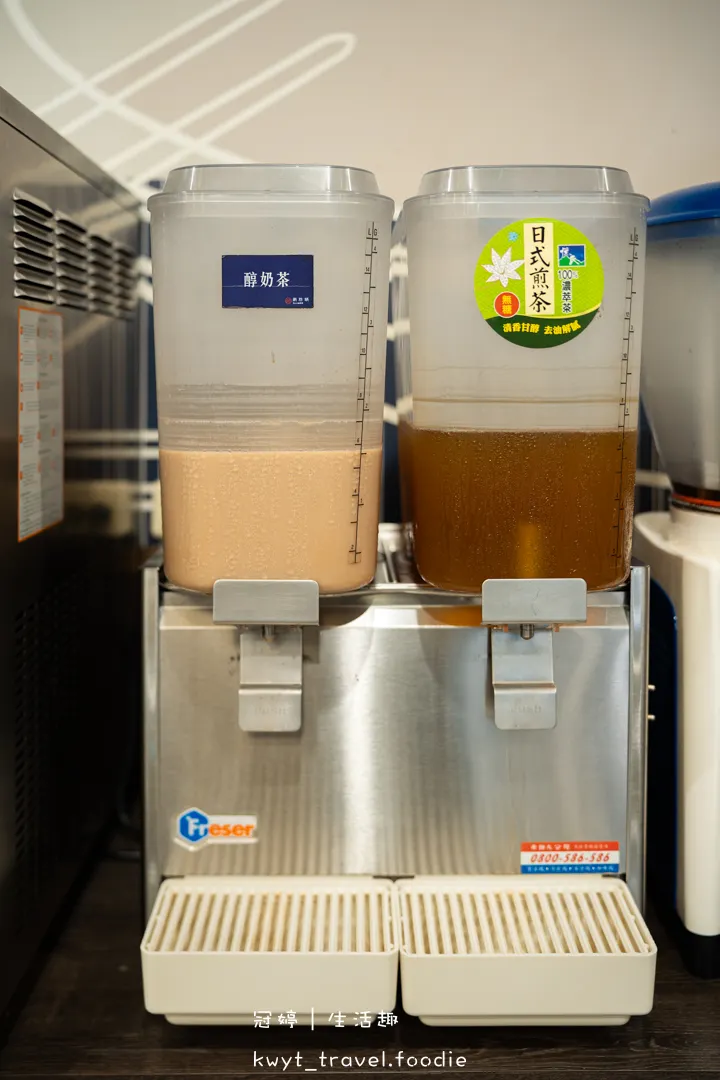 [台南親子友善餐廳]敝姓鍋台南海安店，龍蝦海陸套餐、過年限定內用年菜超澎湃，台南過年聚餐推薦，附最新菜單