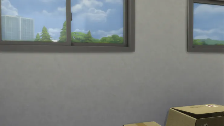 雜物房當然非常簡陋，不過依然有窗。