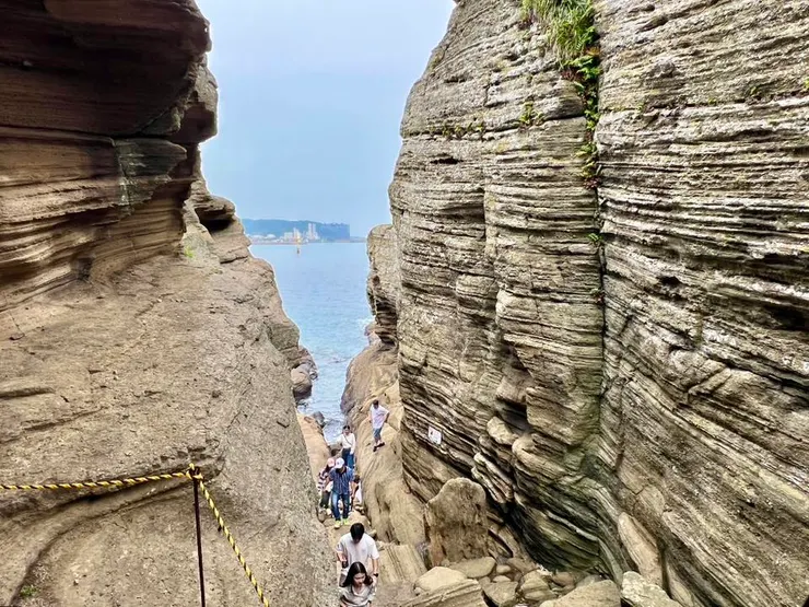 最後一段往上跨步要小心