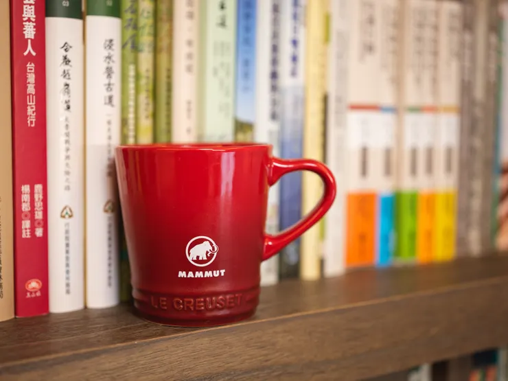 Mammut x Le Creuset 杯子