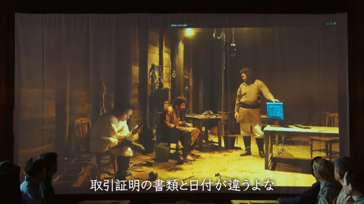 略顯殘忍的逼供場面