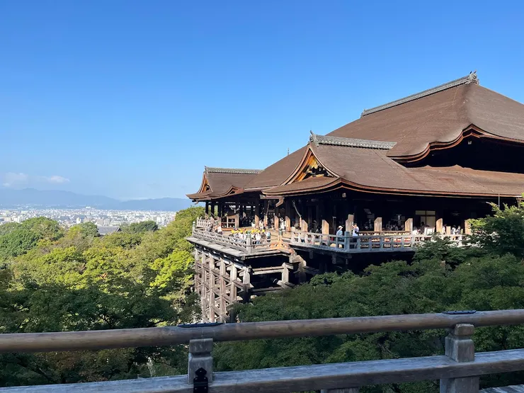 在奧之院拍的經典清水舞台景色