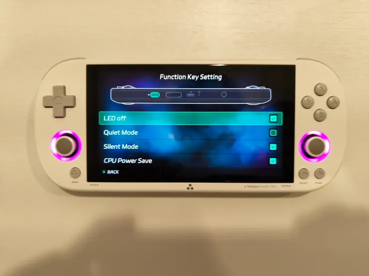 TRIMUI SMART PRO的功能鍵在Crossmix OS中可以客製化欲開啟的功能