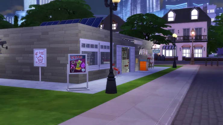 晚上即使忽然需要什麼，來超市就對了。