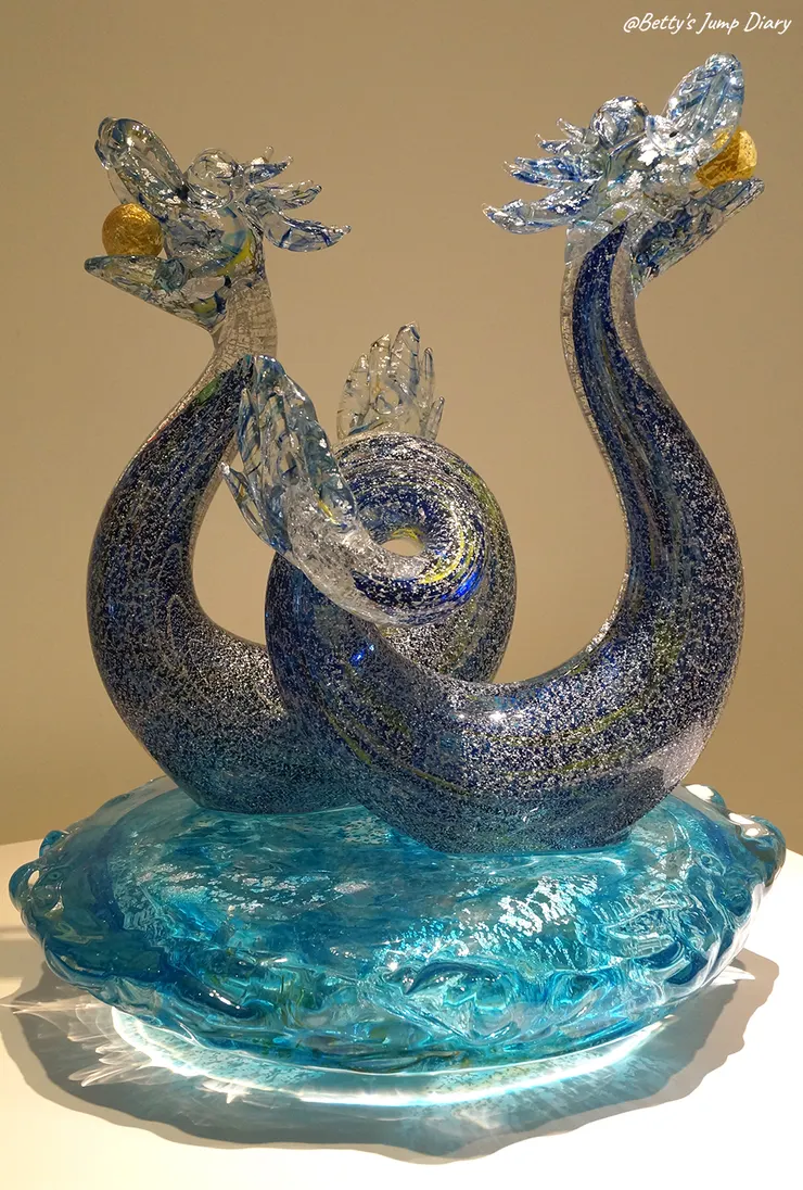 ▲新竹市玻璃工藝博物館-「時光璃影」聯展/圖片來源:Betty's Jump Diary