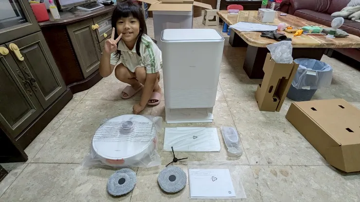 X20 Pro整個主機含備品大概是這樣