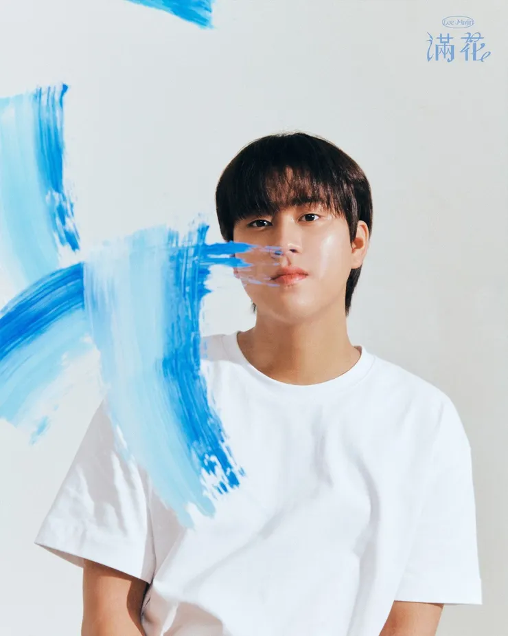 李茂珍 Lee Mujin《滿花 Youth》概念照。圖片來源：Melon