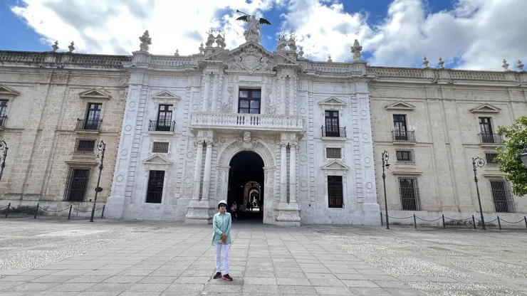 前皇家煙草廠的大門