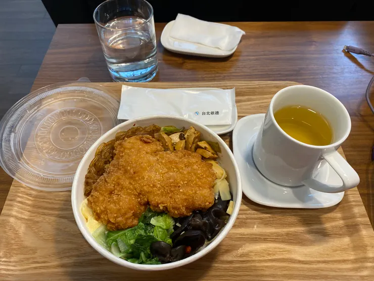 4/9午餐,雞排便當