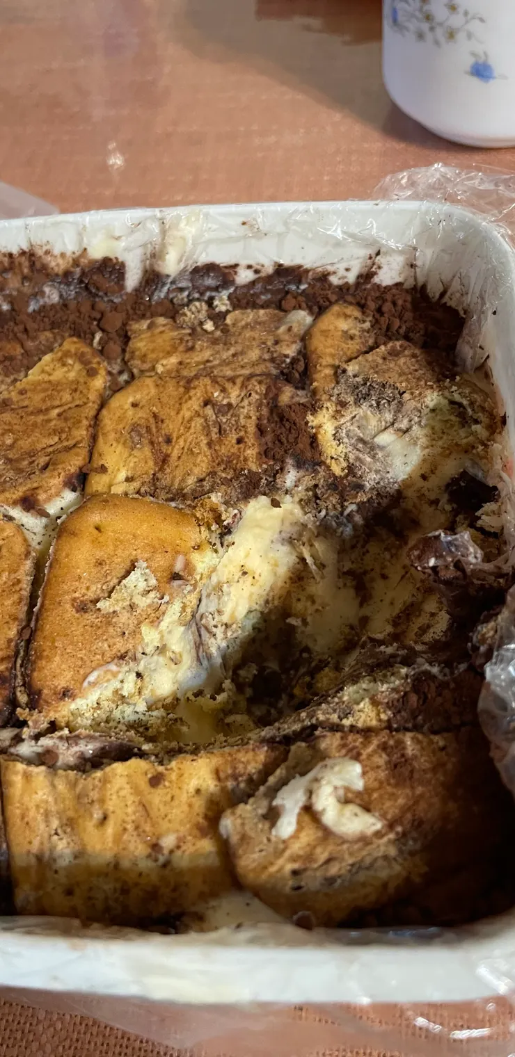 使用孔雀餅乾疊層的提拉米蘇