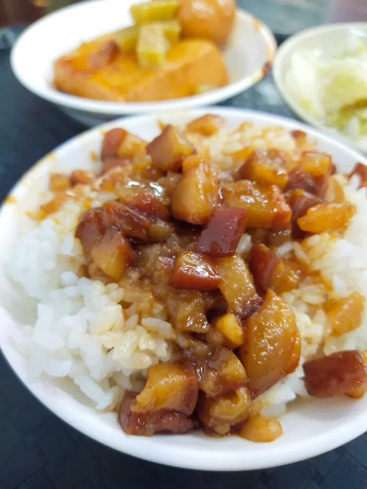 神味道的魯肉飯果然很讚