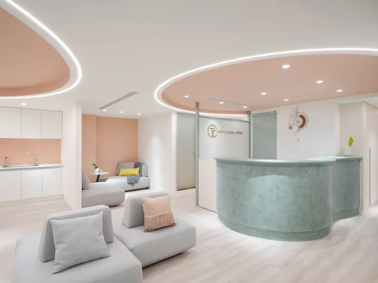 大安逸采診所，慎選合格專業醫師，守護民眾的健康美麗。（圖/大安逸采診所）