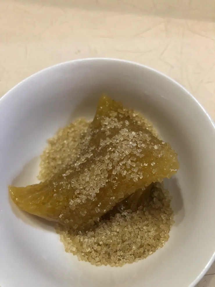 上二砂糖粉,就是可以享受那份咔吱咔吱的口感。