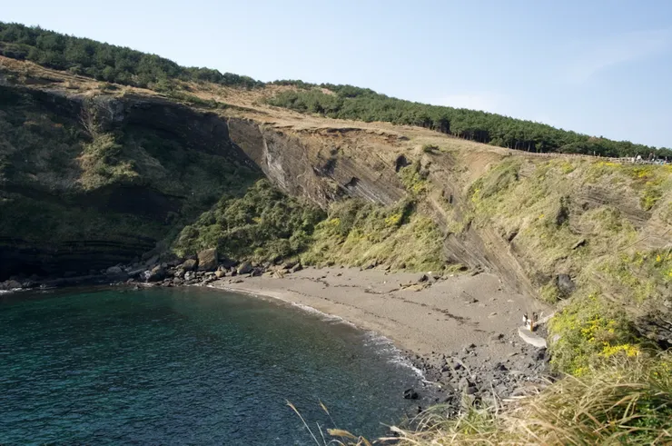 黑沙灘（Zeric Huang 攝）