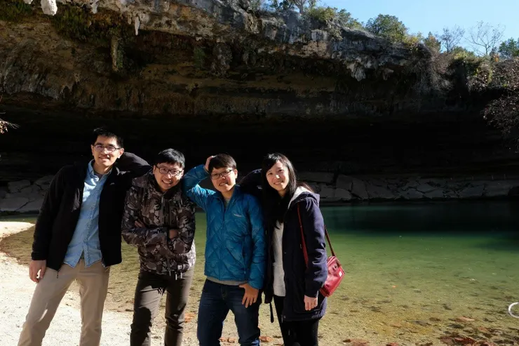 去德州找攻讀博班的大學同學