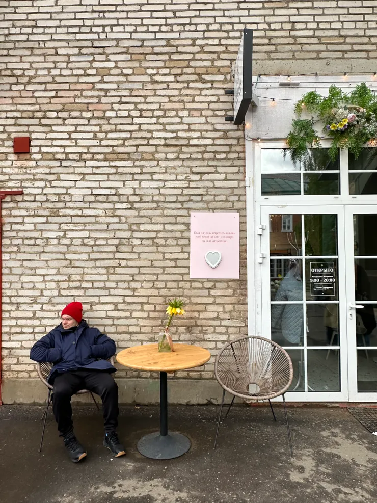 文青區域內意外捕捉到的。有點違和但又毫無違和的感覺!