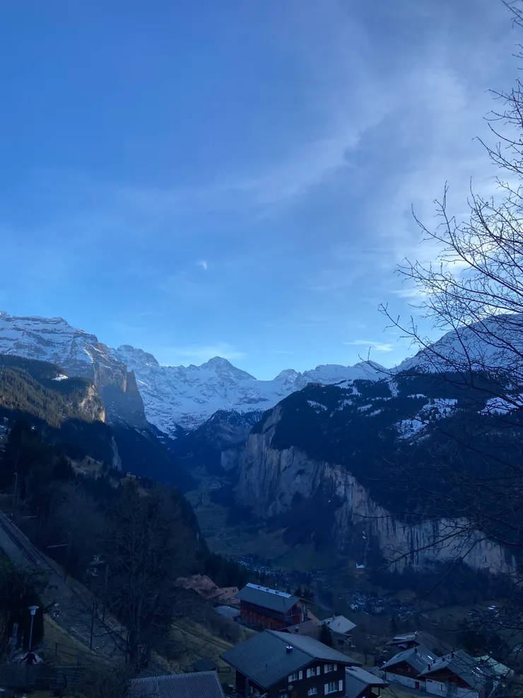 在溫根可以俯瞰瀑布鎮