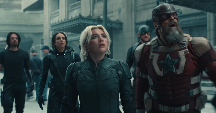 《雷霆特攻隊*》看著天上的虛無